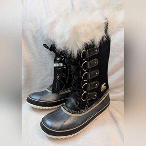 Sorel Black and Gray Winter Boots